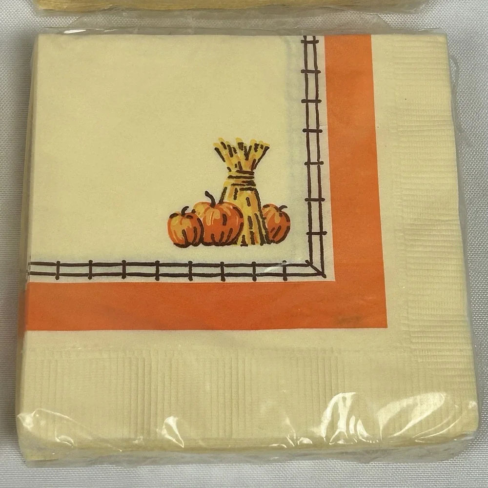 4pk American Greetings Forget Me Not Napkins Fall Thanksgiving Pumpkin 64ct